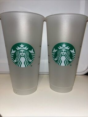 Starbucks plastic cups only